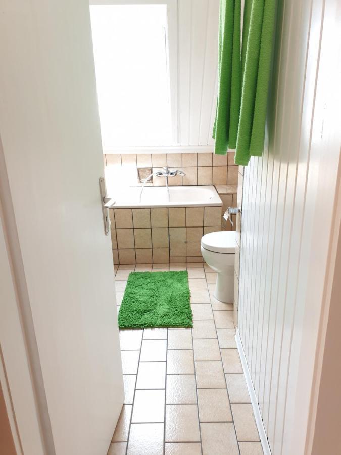 Apartment, Boxspringbett, Ruhige Lage, Kassel Naehe Schauenburg Buitenkant foto