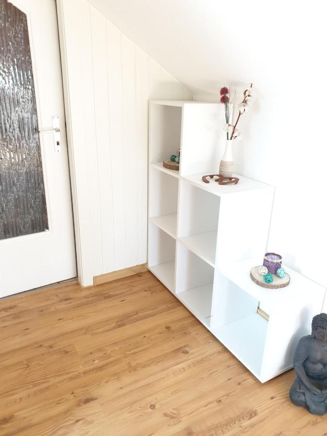 Apartment, Boxspringbett, Ruhige Lage, Kassel Naehe Schauenburg Buitenkant foto