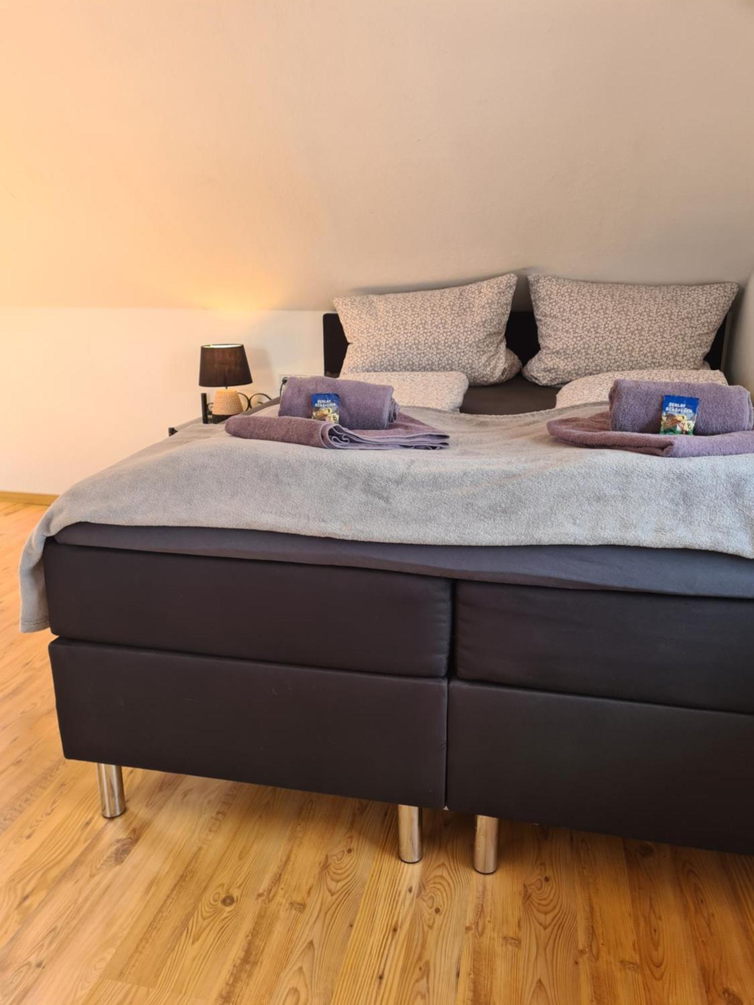 Apartment, Boxspringbett, Ruhige Lage, Kassel Naehe Schauenburg Buitenkant foto