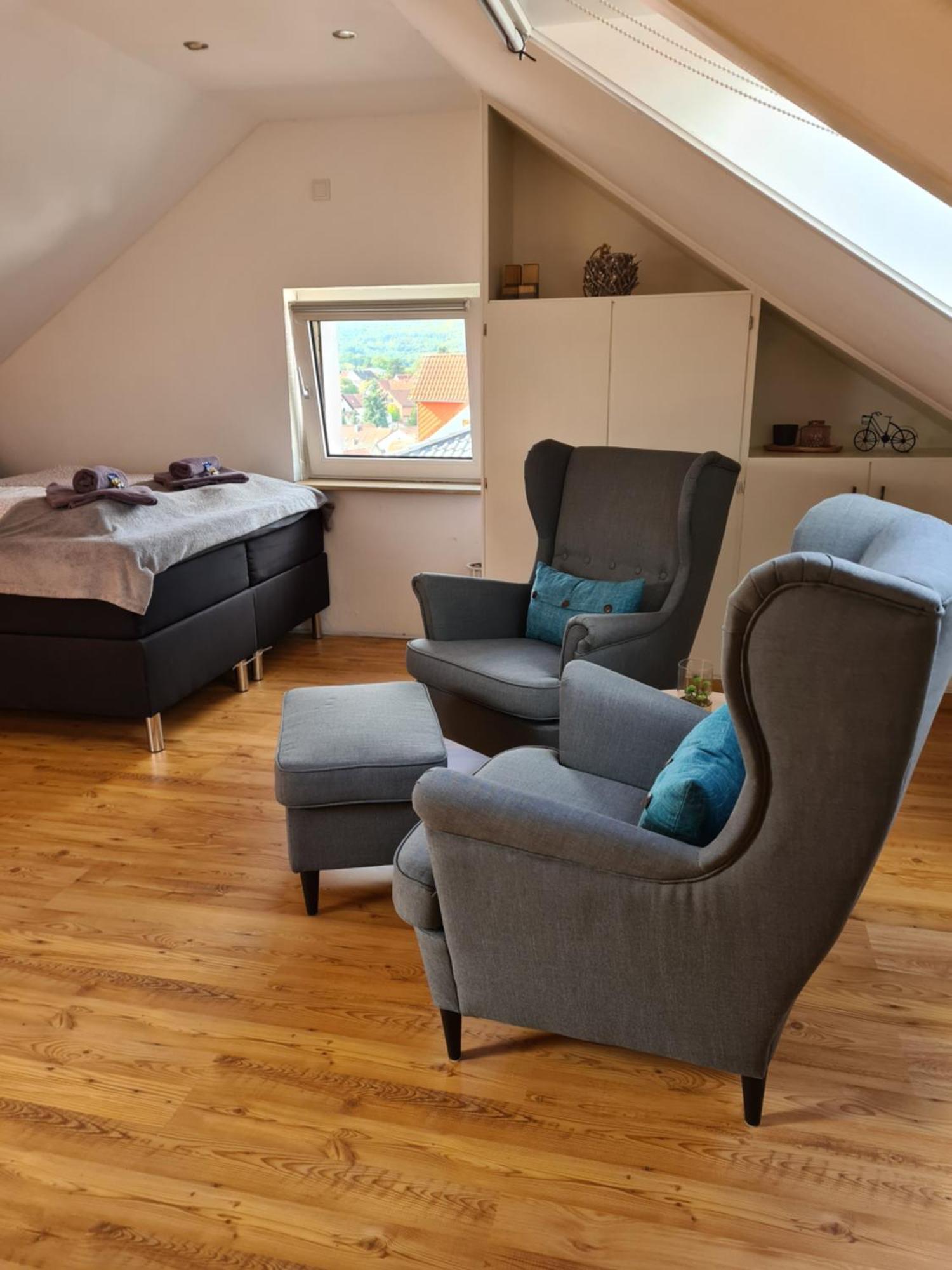 Apartment, Boxspringbett, Ruhige Lage, Kassel Naehe Schauenburg Buitenkant foto